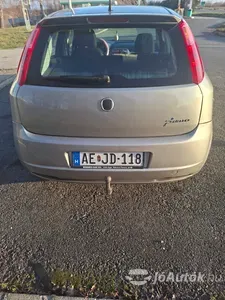 autó főképe