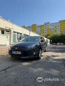 autó főképe
