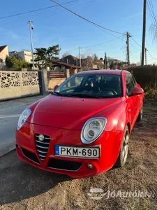 autó főképe