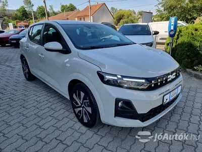 autó főképe