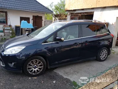 autó főképe