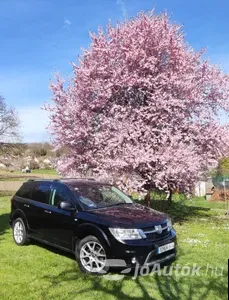 autó főképe