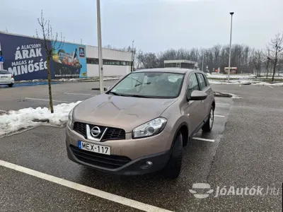 autó főképe