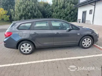 autó főképe