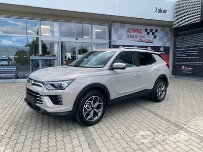 autó főképe