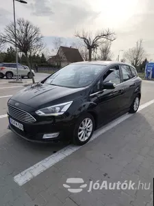 autó főképe