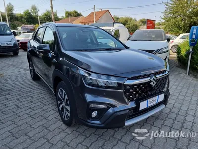 autó főképe