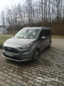 autó főképe