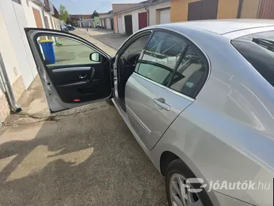 autó főképe