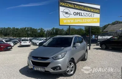 autó főképe