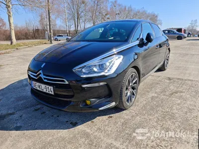 autó főképe
