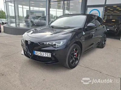 autó főképe