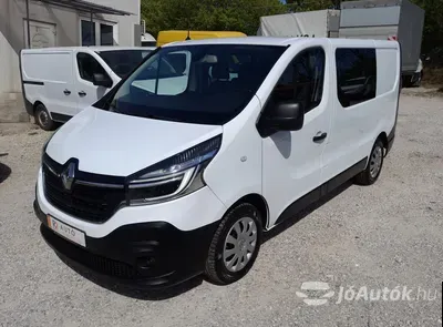 autó főképe