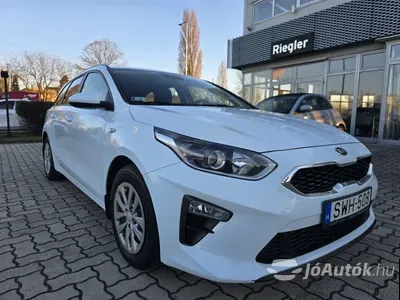 autó főképe