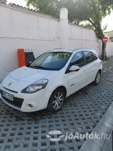 autó főképe
