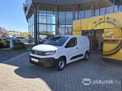 autó főképe