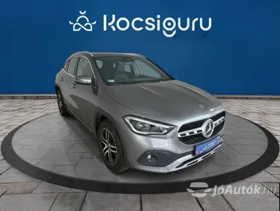 autó főképe