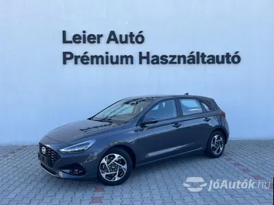 autó főképe
