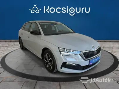 autó főképe