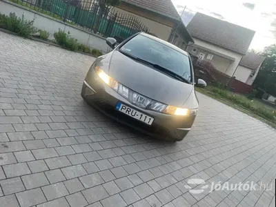 autó főképe