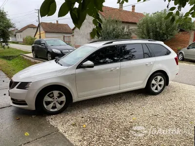 autó főképe