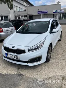 autó főképe
