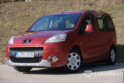 autó főképe