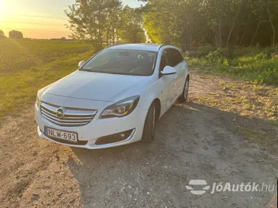 autó főképe