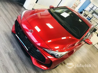 autó főképe
