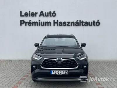 autó főképe