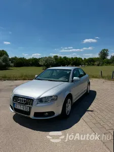 autó főképe