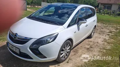 autó főképe