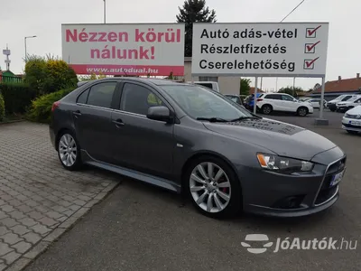 autó főképe