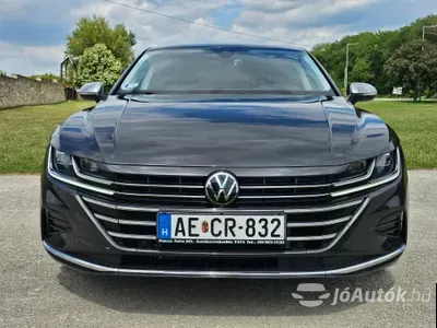 autó főképe