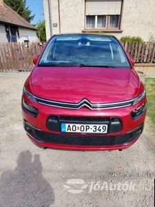 autó főképe