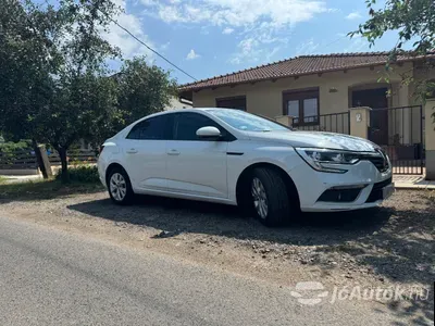 autó főképe