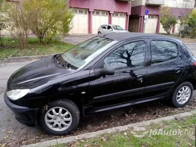 autó főképe