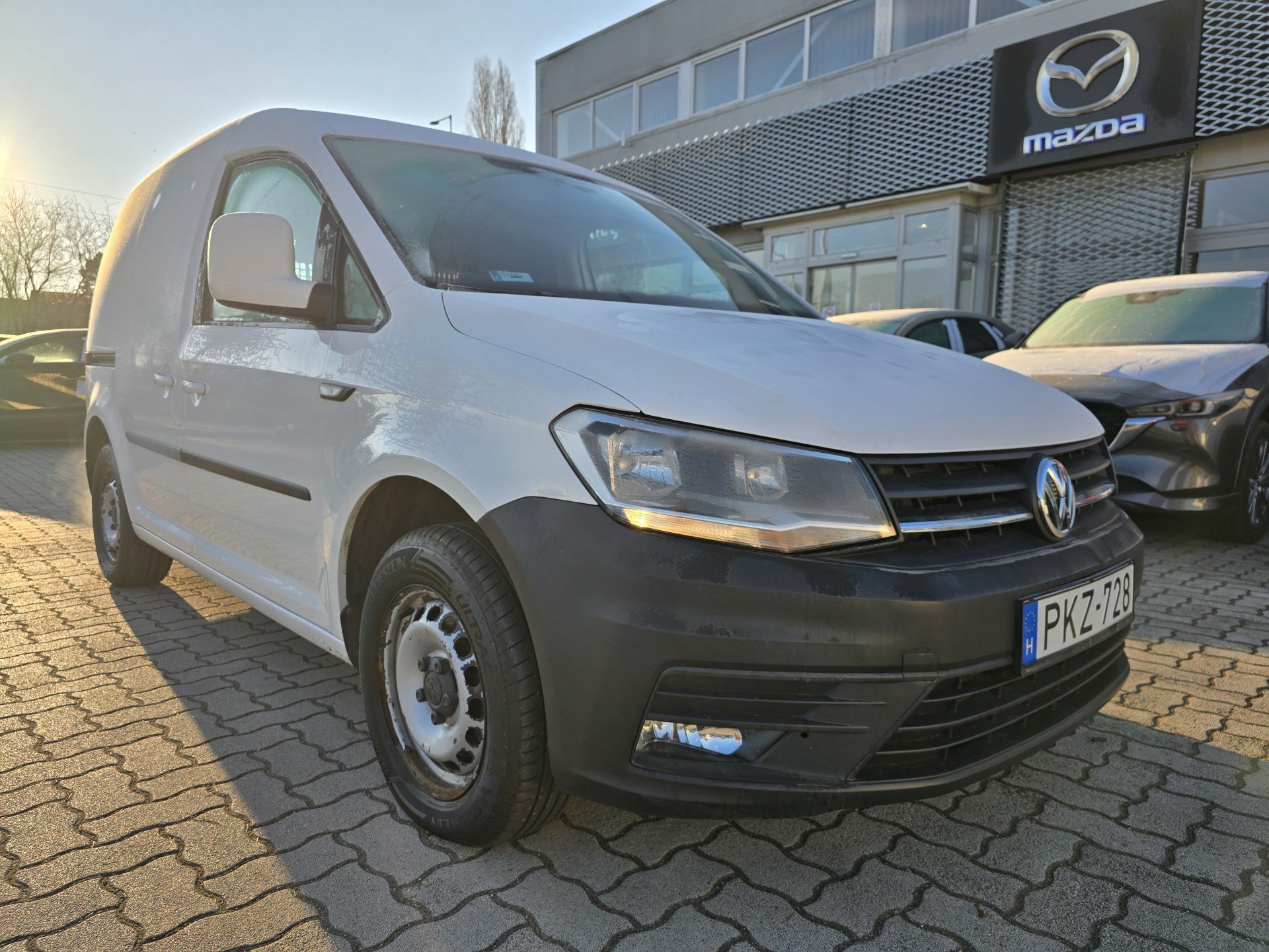 Vw Caddy 2 0 Tdi Anhangelast
