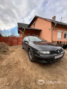 autó főképe