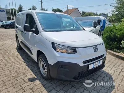 autó főképe