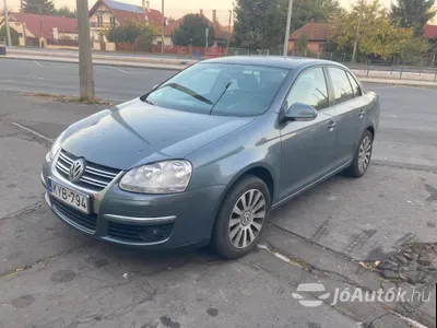 autó főképe