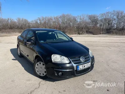 autó főképe