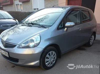 autó főképe