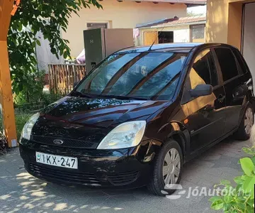 autó főképe
