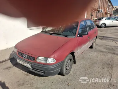 autó főképe