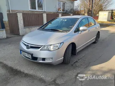 autó főképe
