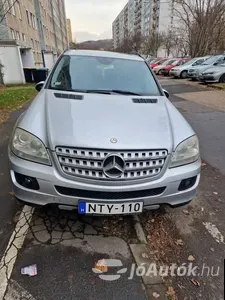 autó főképe