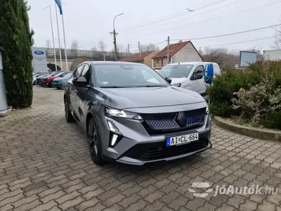 autó főképe