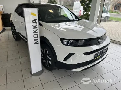 autó főképe