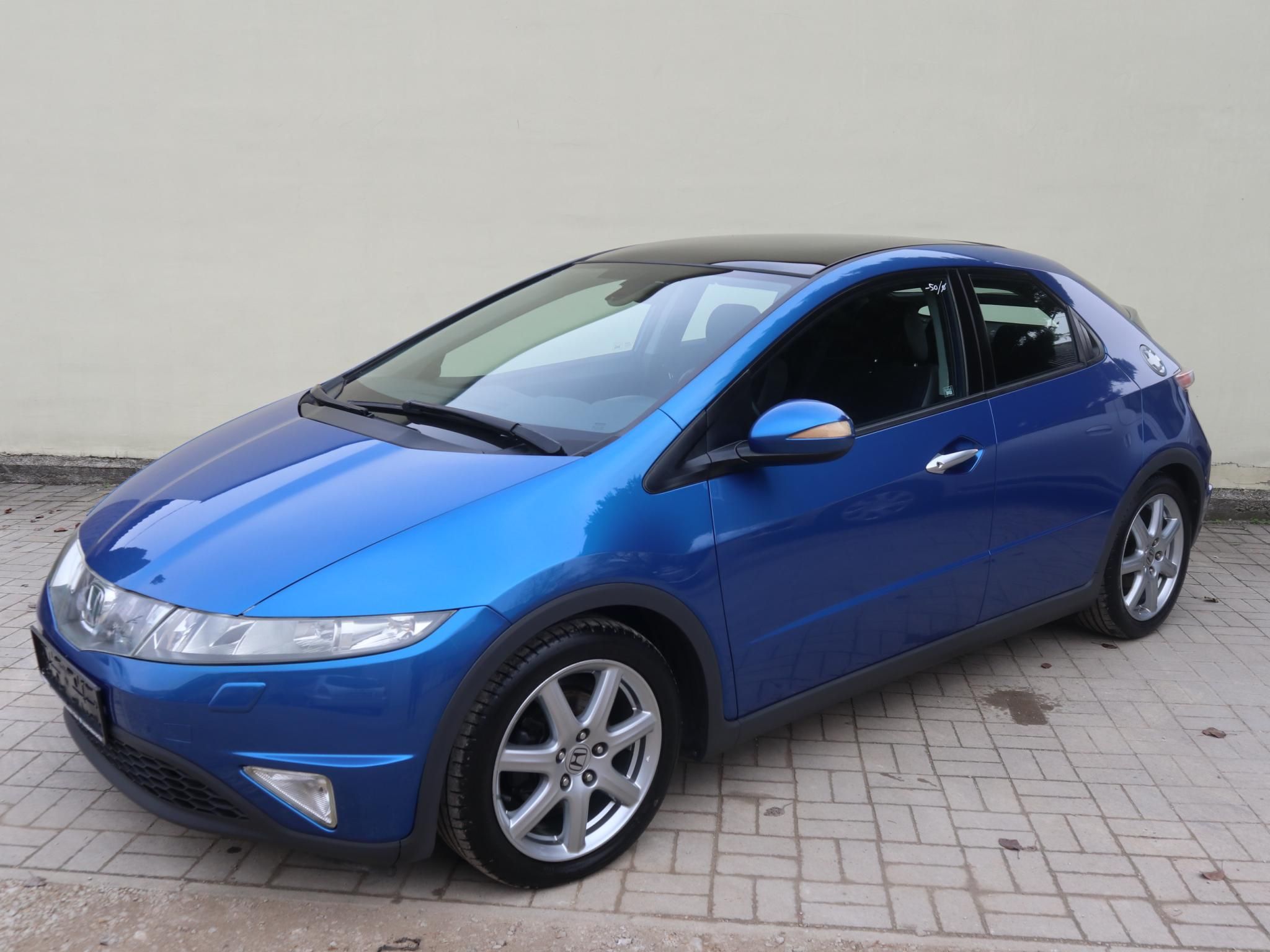 Elad Honda Civic 1 8 Executive J Aut k hu